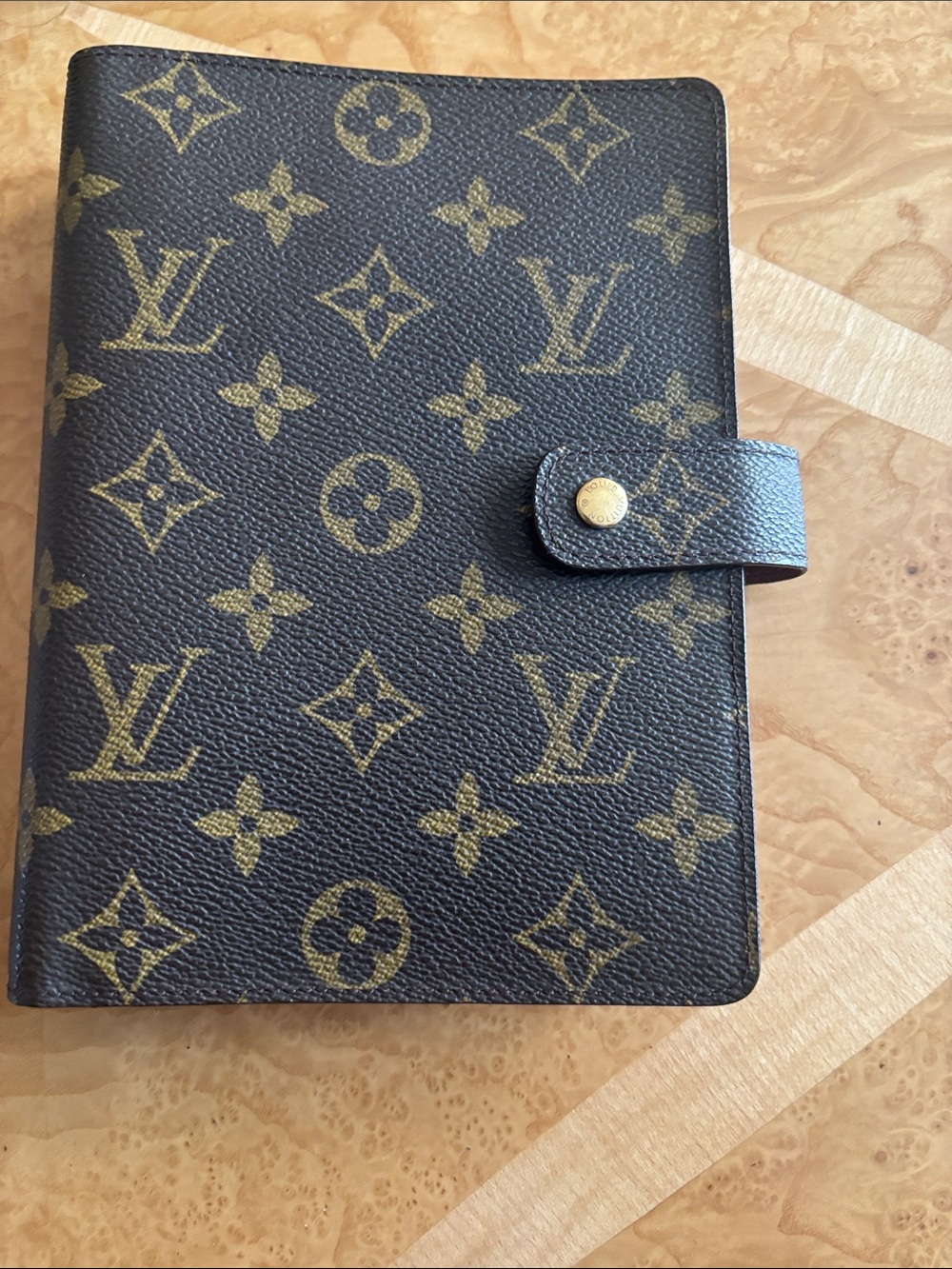 Authentic Like New Louis Vuitton Six Ring MM Agenda